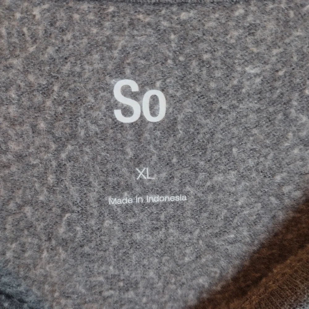 Gray Soft Ruffled Sweatshirt Top - Picture 3 of 4